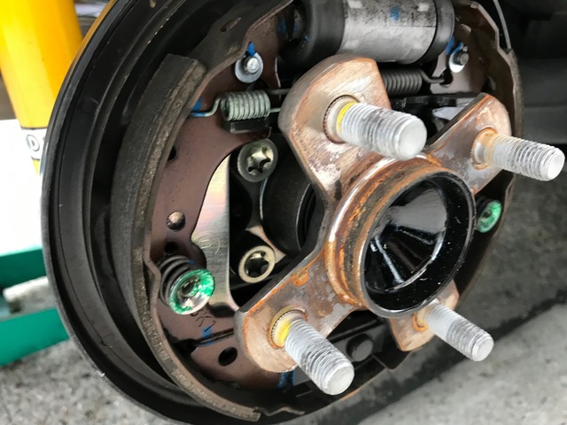 ダイハツ　コペン　DBA-LA400K　部品持ち込み交換・リアブレーキライニング交換 (13).jpg