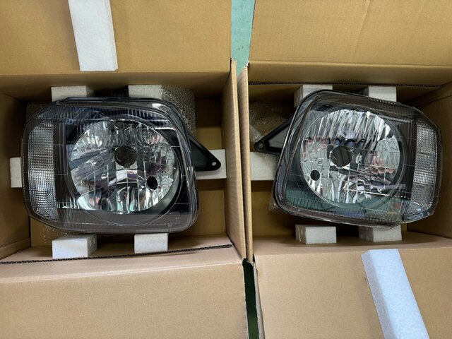 ヘッドライト交換　ジムニー　TA-JB23W (2).jpg