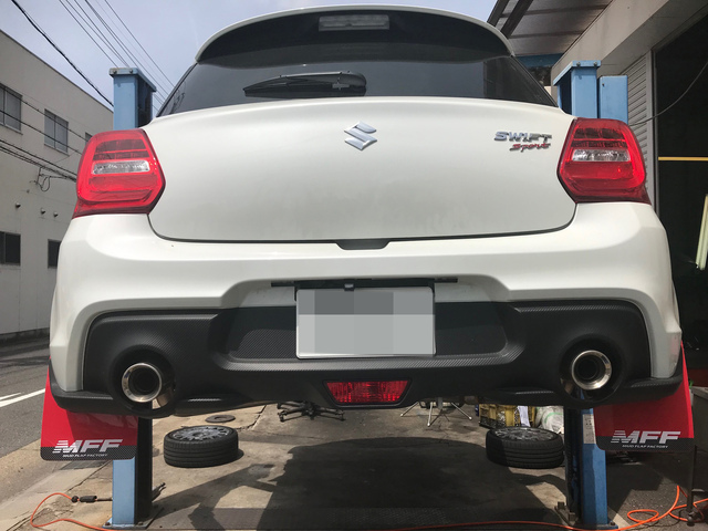 マットフラップ取付　スイフト　4BA-ZC33S (11).jpg