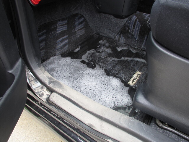 ムーブ（冠水車の修理） (2).JPG