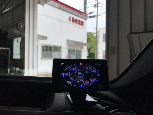 レーダー探知機　メルセデスベンツ　C200　5AA-206042C (1).jpg