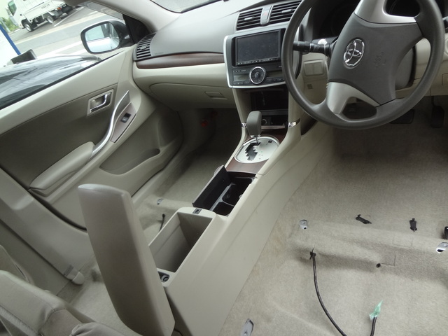 車内クリーニング_プレミオ(DBA-NZT260)_3.JPG