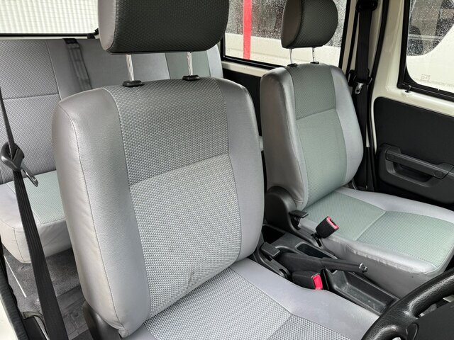 車内丸洗いクリーニング　DBF-S402M (21).jpg