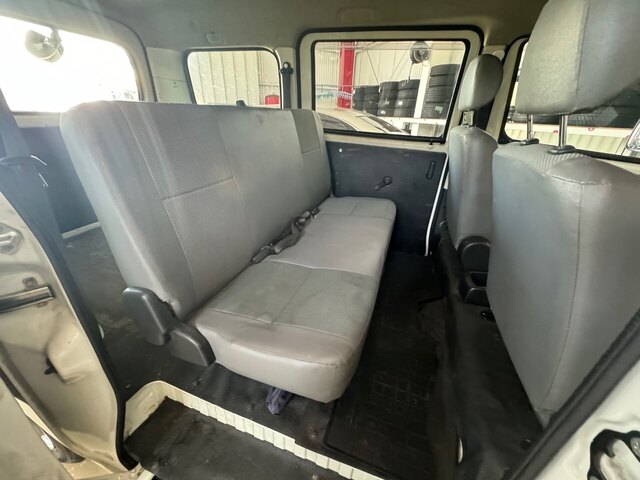 車内丸洗いクリーニング　DBF-S402M (56).jpg