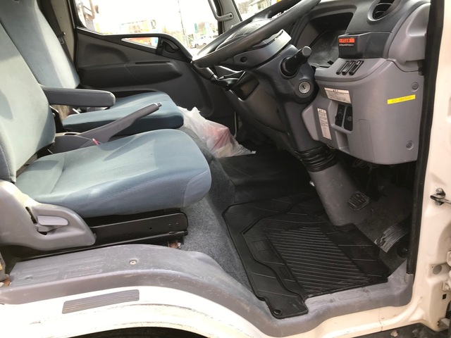３ｔキャンター　車内クリーニング　 (14).jpg