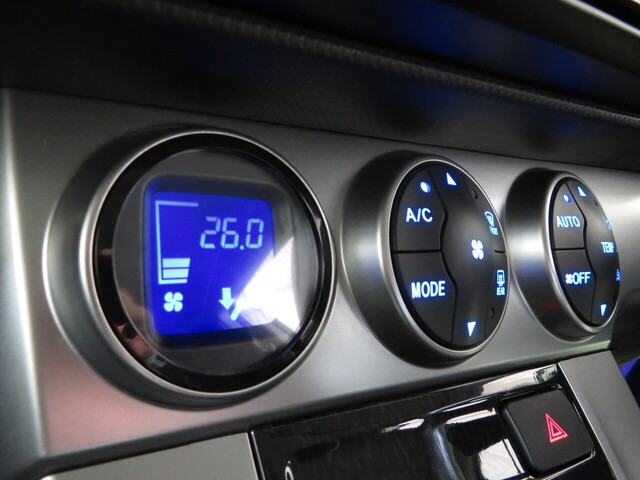 LED_ルミオン(ZRE152N)_2.JPG